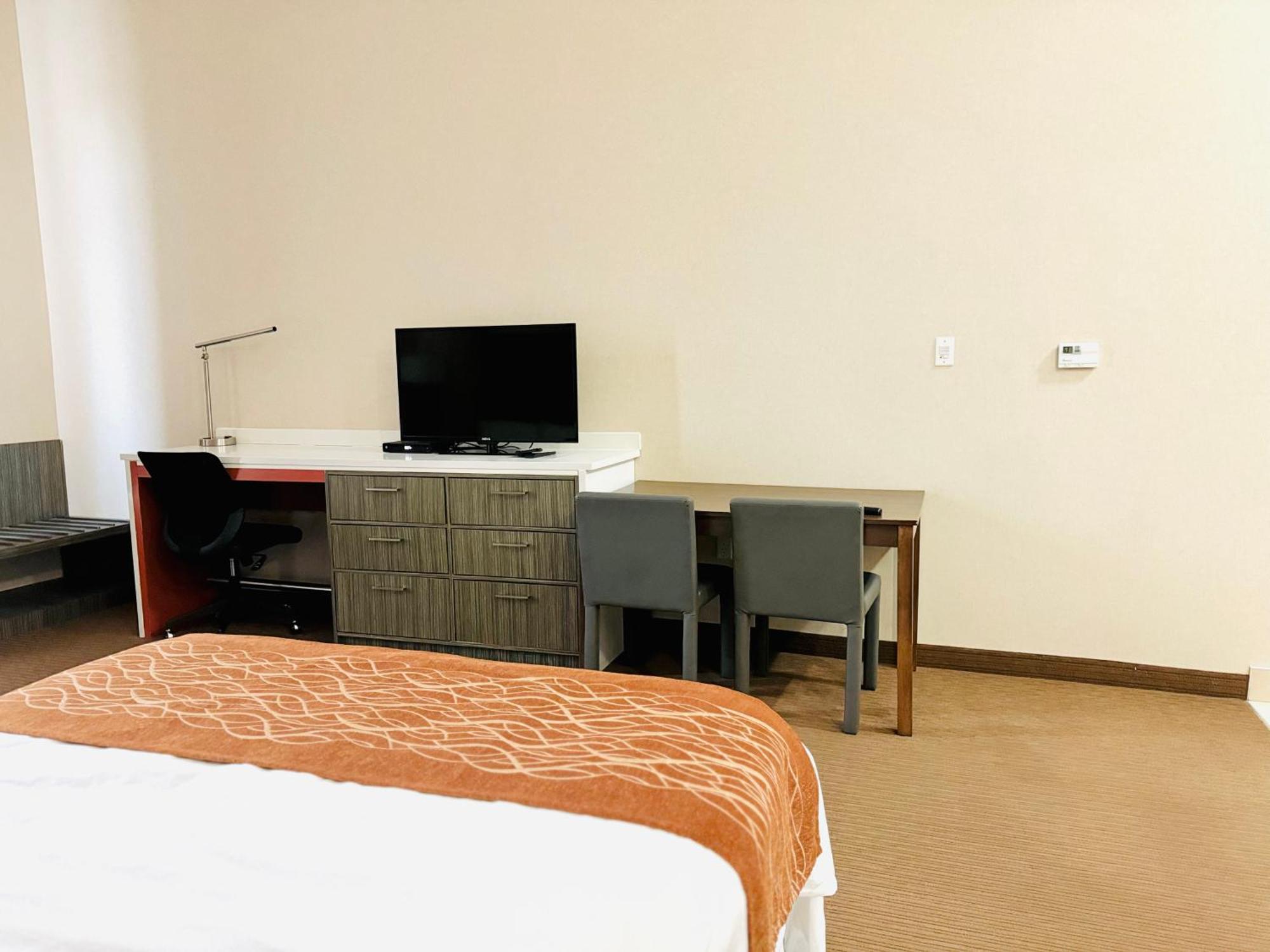 Southfort Inn Fort Saskatchewan Zimmer foto